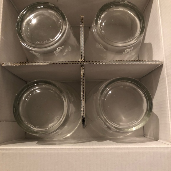 Brand New set of 4 Butterfly glasses - Picture 7 of 7